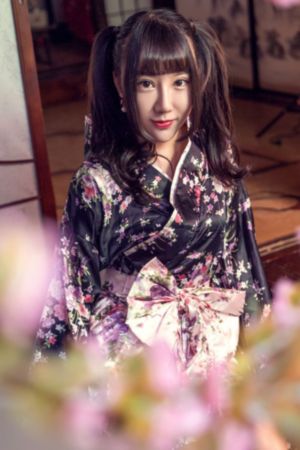 三美挑情