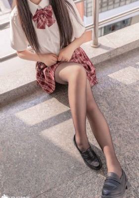 见习女警